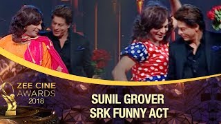 Sunil Grover Flirts With The King of Romance | Comedy Act | Zee Cine Awards 2018