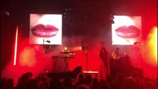 Lorde - Yellow Flicker Beat live at the Santa Barbara Bowl