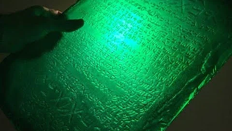 The Emerald Tablet of Thoth/Hermes - ROBERT SEPEHR