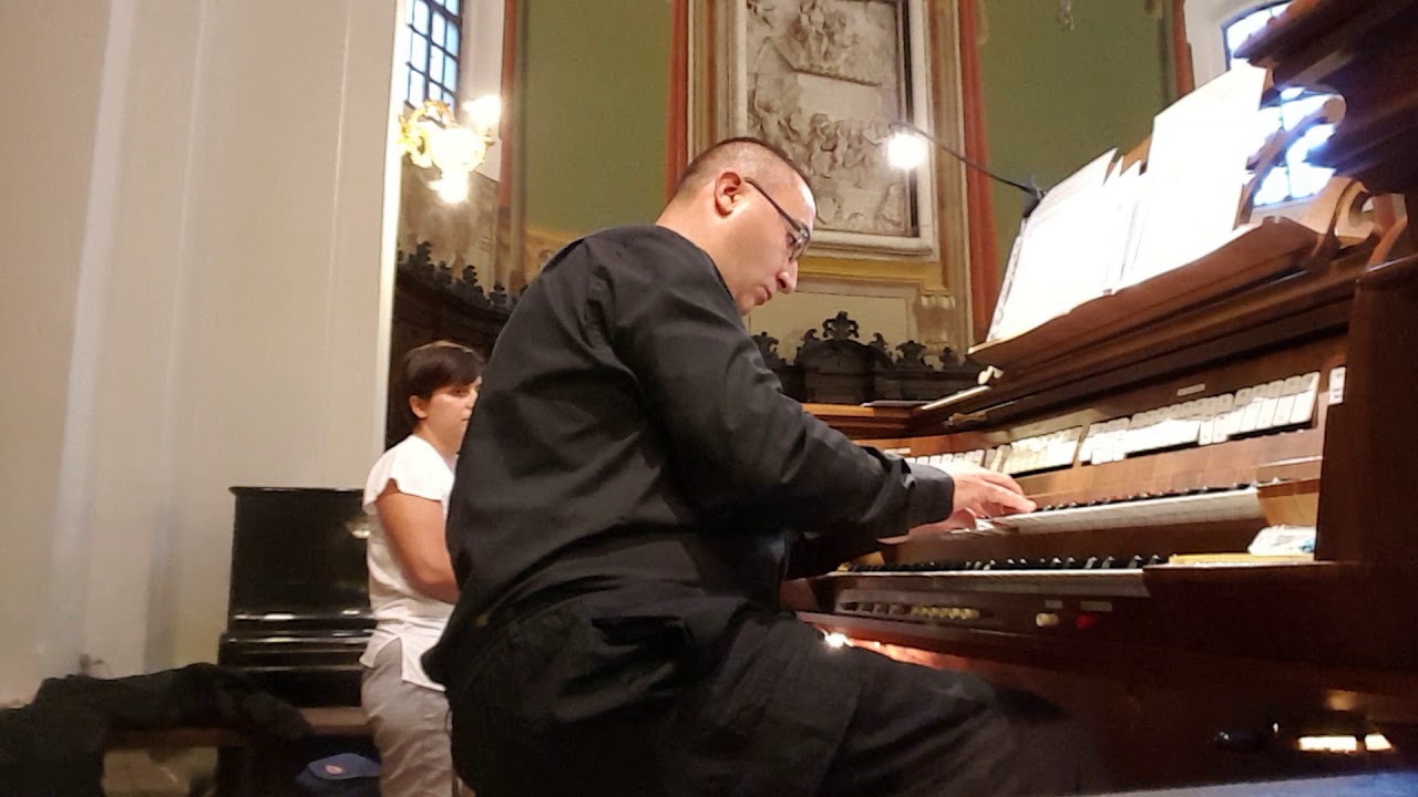 ECCOMI ( Frisina ) - IMPRO+CANTO