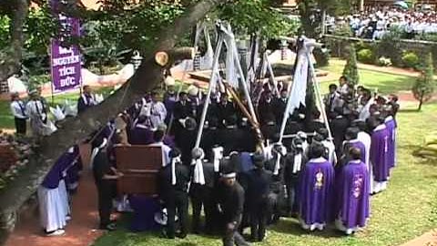 LỄ TANG ĐỨC CHA GIUSE NGUYỄN TÍCH ĐỨC-3.flv