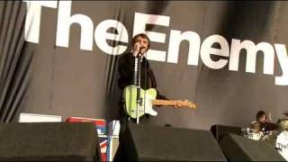 Video thumbnail of "The Enemy - Had enough Live at Reading Festival 2008"