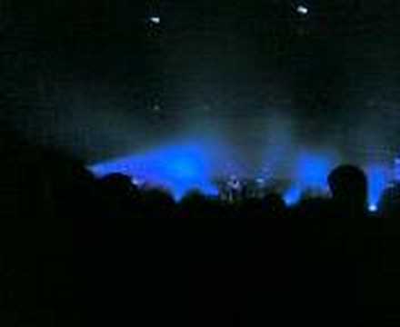 ARCHIVE - 07 - Roads - Live @ Zénith
