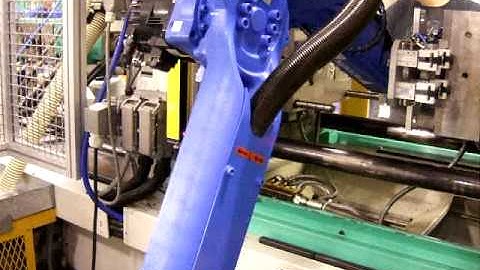 Robot Loading grid for insert moulding