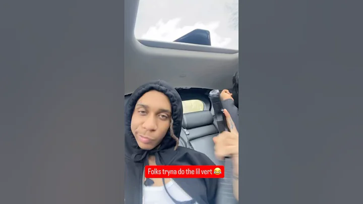 Bloodhound Lil Jeff dancing with gun like Rell Vert #chicago #switch #bloodhound #rellvert #slide