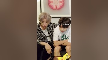 TXT - The way taehyun FLINCHED 💀 #txt #beomgyu  #taehyun