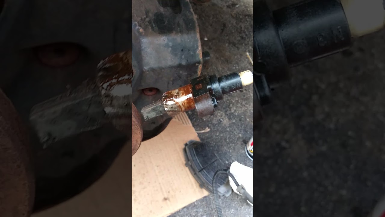1999 Crown Victoria Stuck ABS Wheel Speed Sensor AFTER removal YouTube