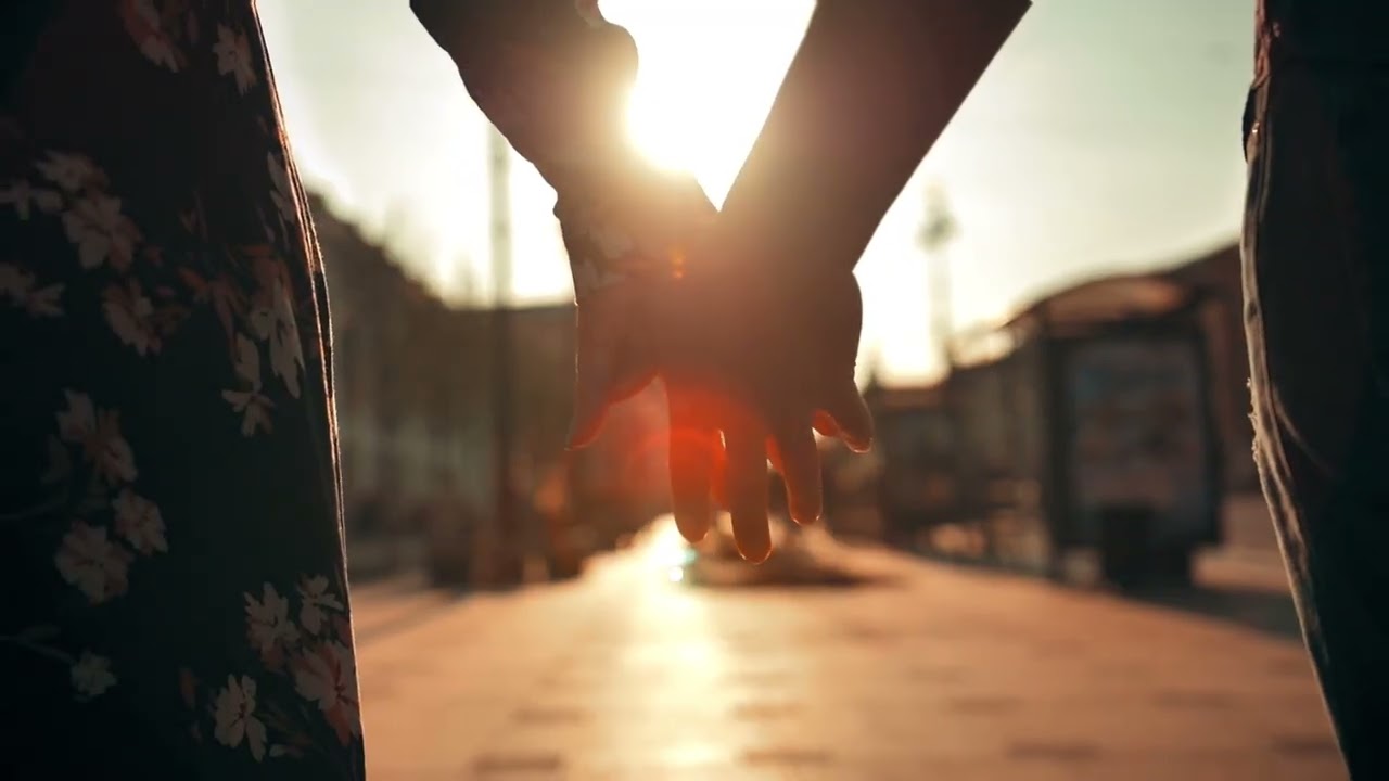 Las Baladas de los 90 que Nos Enseñaron a Amar (Y a Doler) 💔🎶