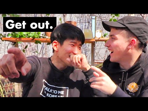 🇰🇷When Ollie Meets the Korean Textbook Author...