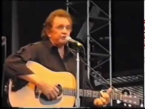 Let The Train Blow The Whistle - Johnny Cash