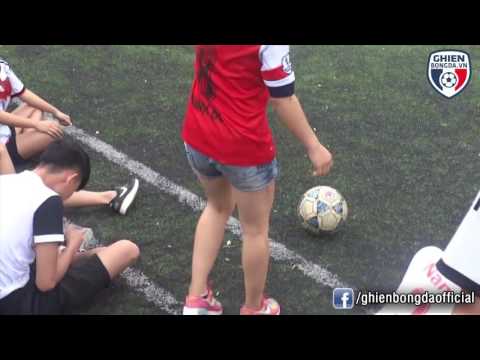 Bình Luận Fun | Chết cười với trận bóng đá nữ kinh điển nhất quả đất (Phần 1)