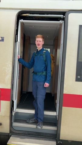 17-jähriger lebt, arbeitet und schläft im Zug | DW Nachrichten