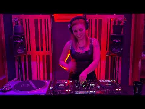 Back to the decks hardtechno & acid mix 