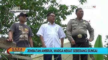 Jembatan Ambruk, Warga Nekat Seberangi Sungai