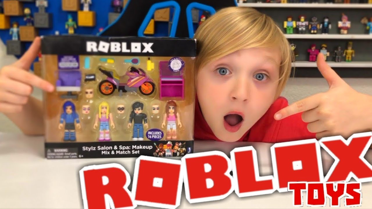 Stylz Salon Spa Makeup Mix Match Set Unboxing Robloxtoys From Jazwares Toys Youtube - speelgoedfiguurtjes roblox celebrity stylz salon and spa