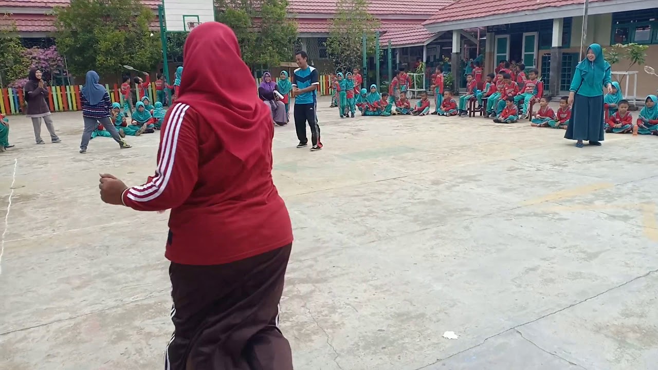 Hadang Permainan Tradisional(hadang) part 3 - YouTube