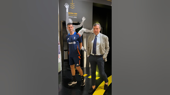 Mister Thiago Motta and all his staff visiting Juventus Museum ⚪️⚫️