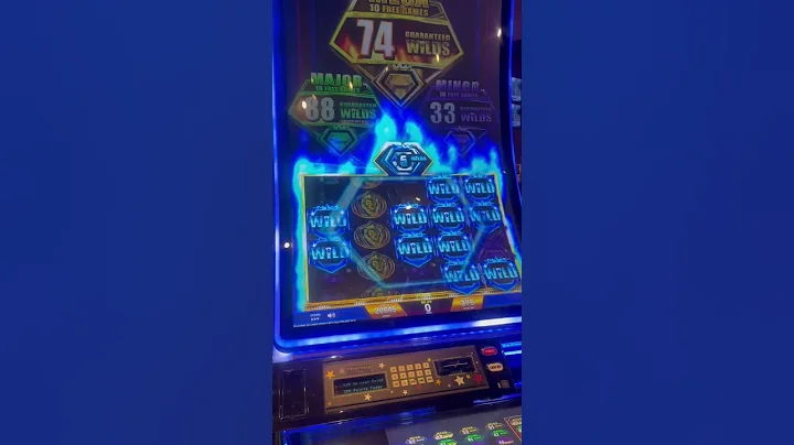 16 BLUE WILDS on REGAL RICHES on MAX BET - HUGE WIN 🔥 - Like n SUBSCRIBE 4 more . Thx :-)