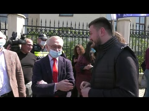 სოლიდარობის აქცია უკრაინის საელჩოსთან - აქციას შეუერთდა საქართველოში უკრაინის ელჩიც