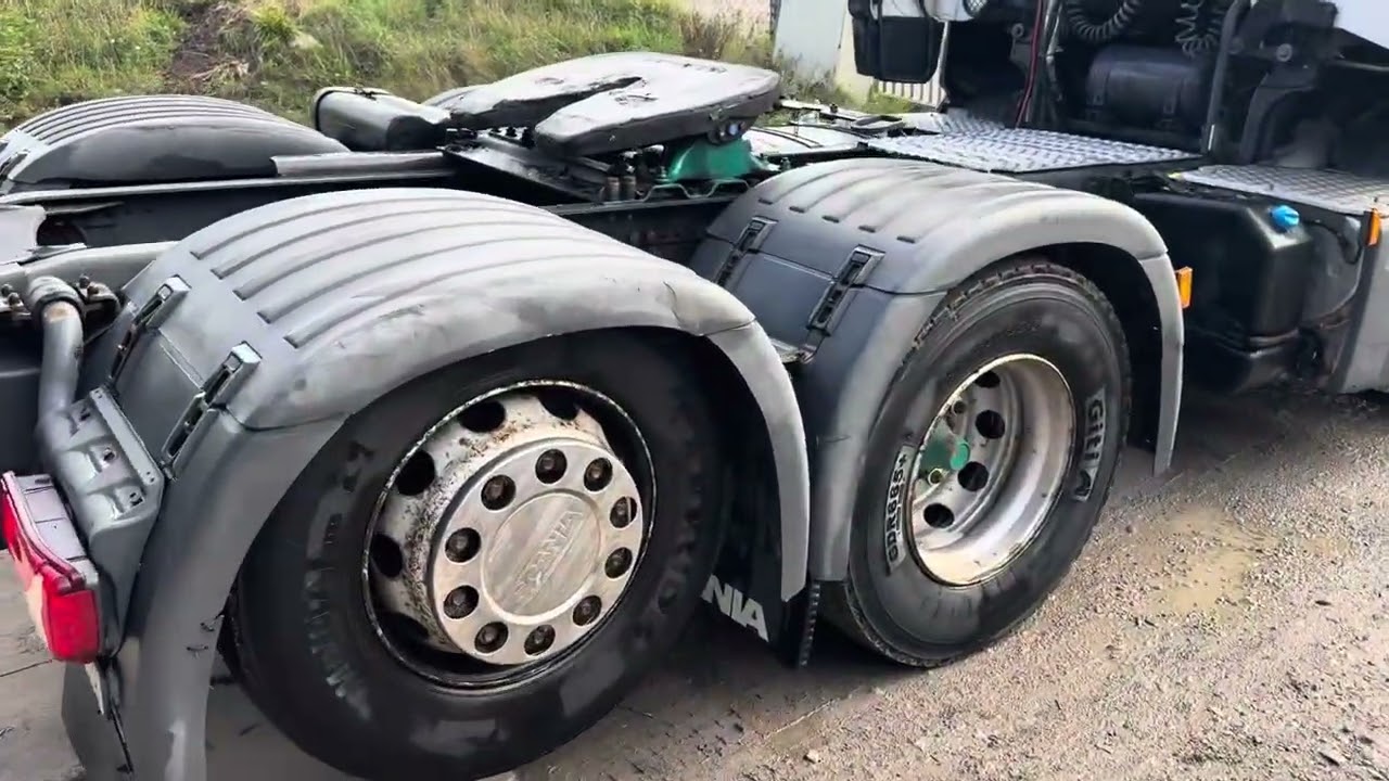 Scania R450 tractor unit PX67 YLR