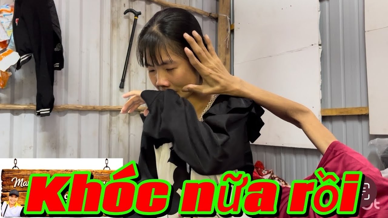 Kim thanh người vợ xinh đẹp khóc nghẹn, do uất ức hay hạnh phúc