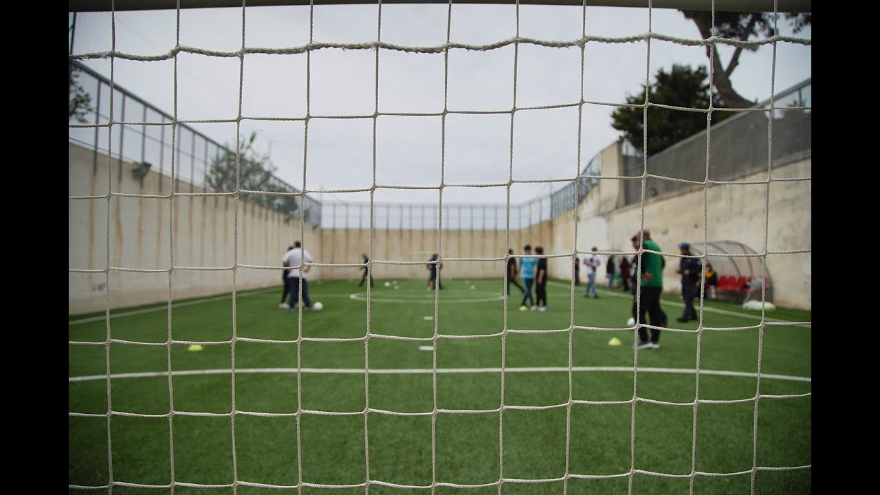 Nel carcere minorile di Nisida inaugurato il campetto di calcio a 5