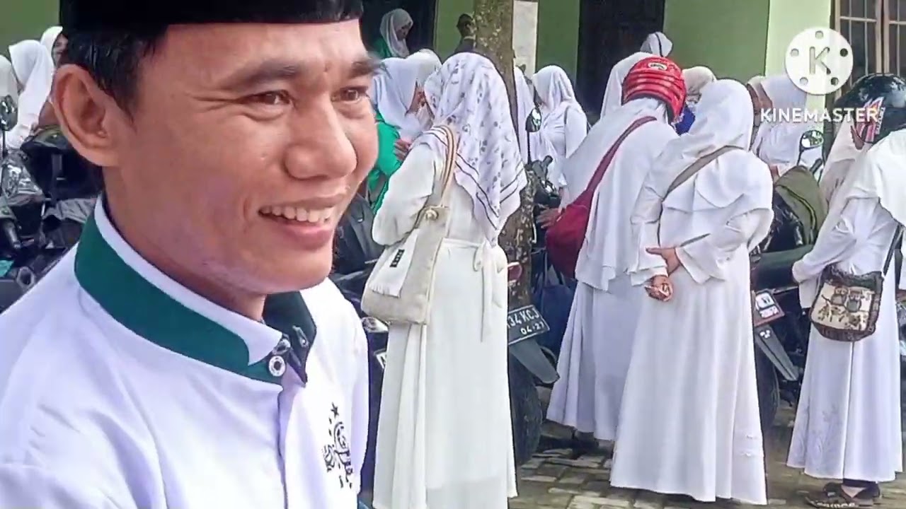 SATU ABAD HRLH NU, ZIARAH MUASSIS NU KT BLTR.