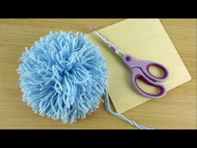 How To Make A Giant Pompom - Easy DIY On This Splendid Shambles