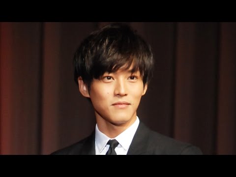 松坂桃李 私服はダサい 第44回 ベストドレッサー賞 授賞式 Youtube