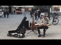 One of the best unknown Street Guitar Player ever (Germany, Düsseldorf)