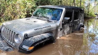 Stuck Jeep Wrangler In Richloam Florida