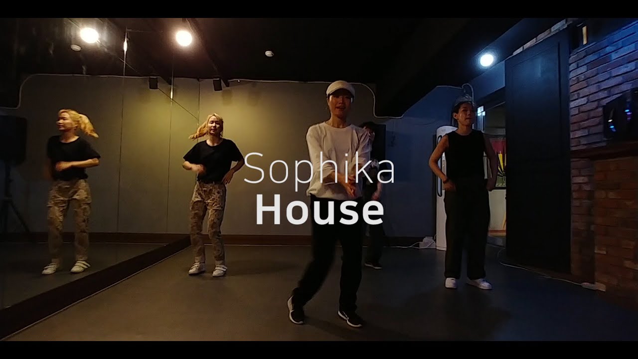 Sophika House / FROMZERO Dance Studio - YouTube