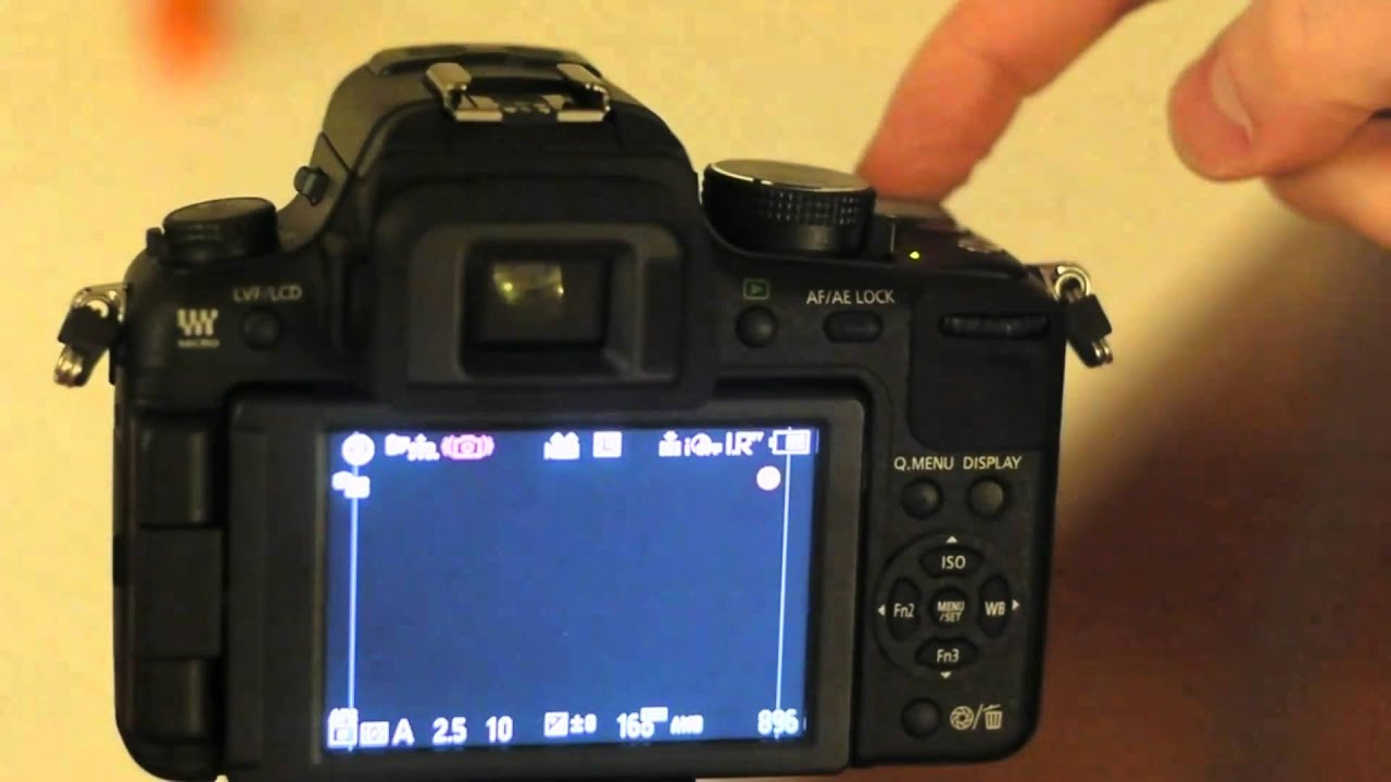 GH2-focus speed Lumix 14mm f/2.5