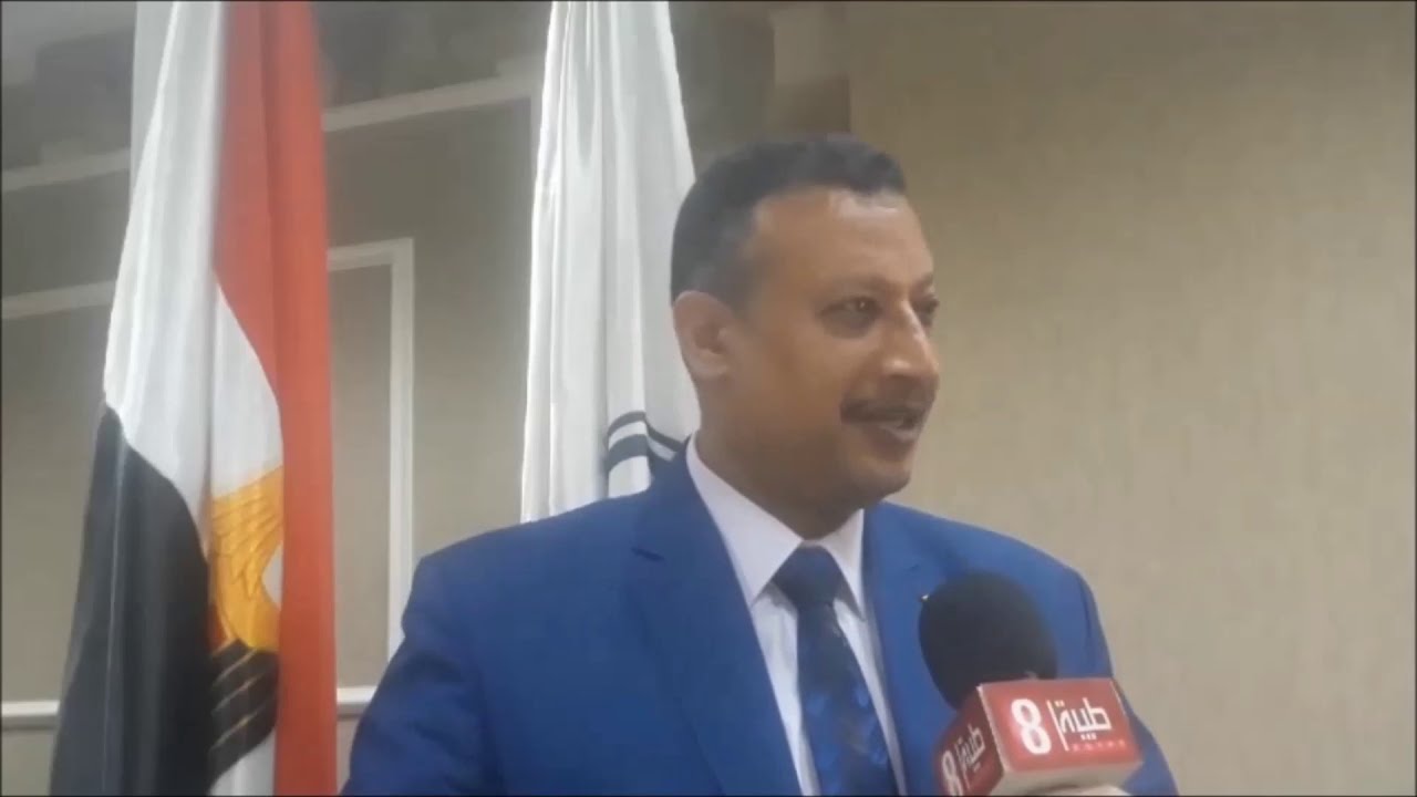 كيفية كشف جرائم التزييف والتزوير دورة تدريبية بمركز معلومات ديوان سوهاج