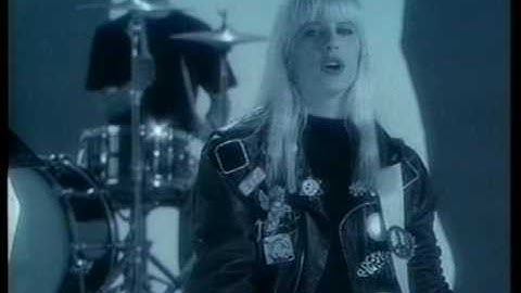 Voice of the Beehive - Don't Call Me Baby (version 1)