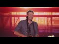 Blake Shelton - Minimum Wage (The Kelly Clarkson Show Performance)