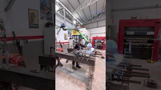 Bandeja Reforzada En Chapa Galvanizada Ía