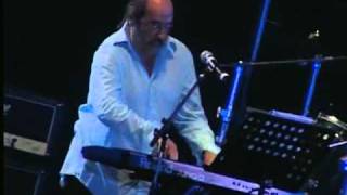 Para No Olvidar -Andrés Calamaro & Litto Nebbia- En vivo Made in Argentina 2005. chords