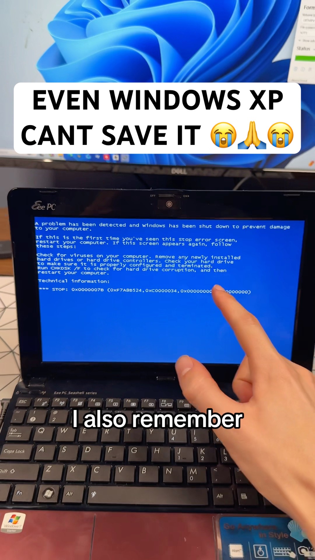 SAVING old Laptop with WINDOWS XP?? 😭😭 #pc #windowsxp #techtok