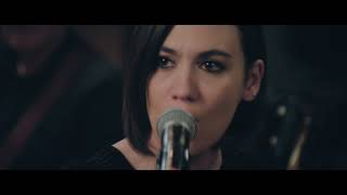 Nadine Shah - Out The Way (Live Session)