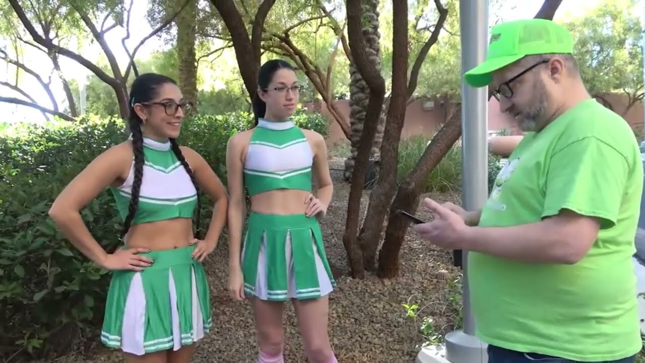 Создайте команду поддержки — Алекс Коул и Мэдисон Уайлд