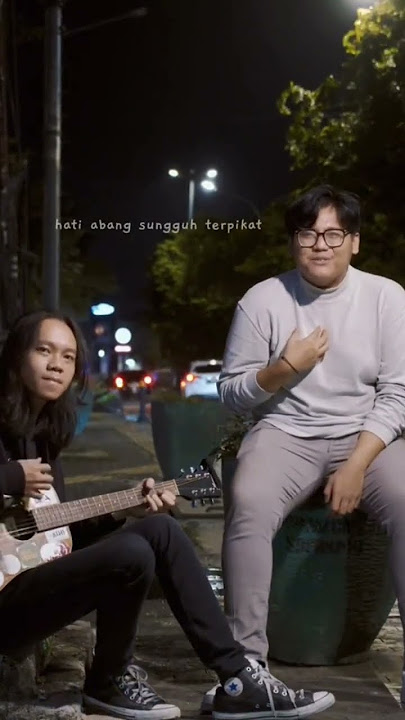 Adek berjilbab Coklat Cover Ibnu #shorts #cover #song