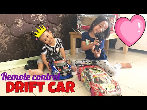 Seruuu !!! Zara & Kenzo Main Mobil Remote Anti Penyok ๐ Review Racing Drift Car Toys