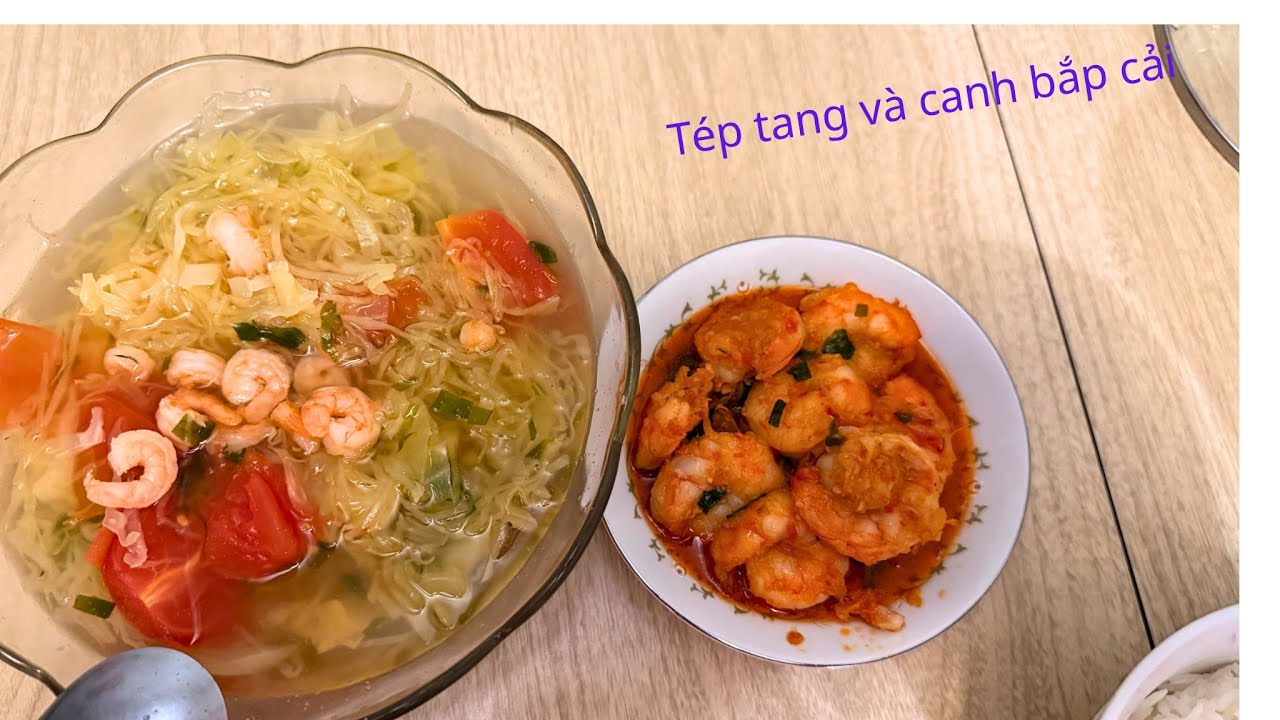 Bữa cơm gia đình Việt Nam | Shrimp Stir Fry & Cabbage Soup
