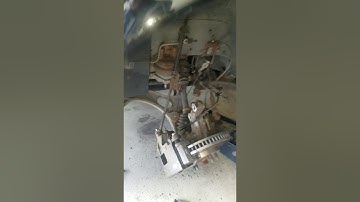 2001 DTS strut repair