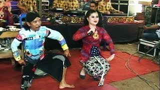 Niken Sarintem - Mbah Baut // Lewung // Cs. Guntur Madu Semin Gunungkidul
