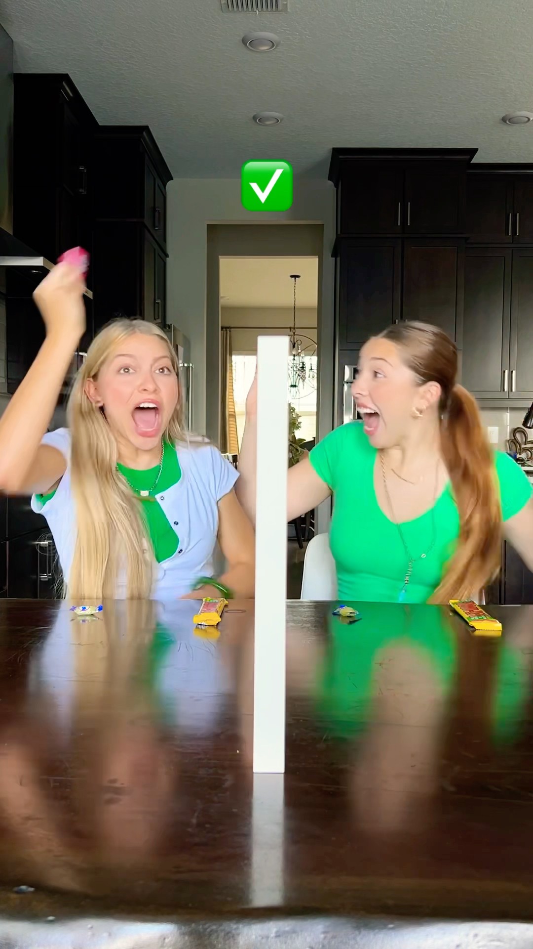 SISTER TELEPATHY TEST! ??? | Triple Charm #Shorts