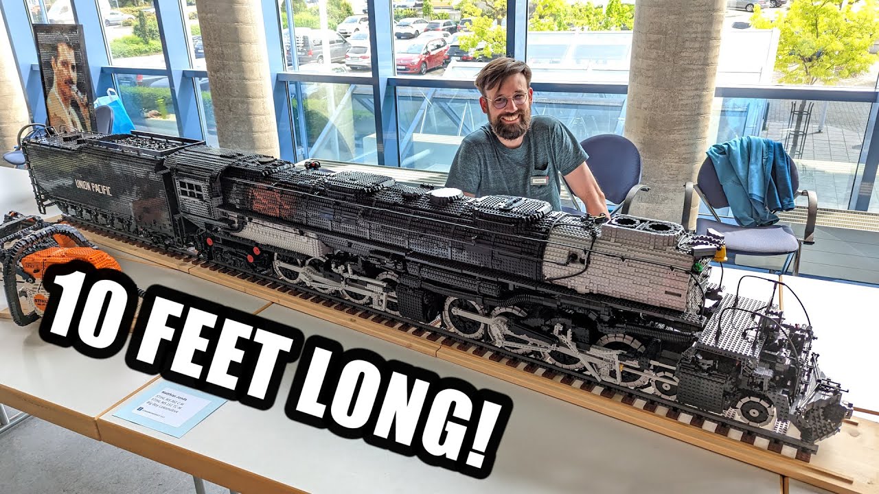 Huge LEGO Union Pacific Big Boy Locomotive – 3 Meters/10 Feet Long!