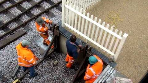 Work on buffer stop for the milk dock at Sheffield Park, 27/10/11