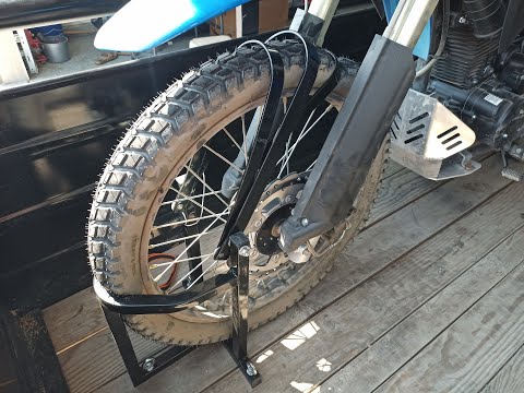 CSC Motorcycle TT250 2022 using the Pit Posse Dirt Bike Shoe.